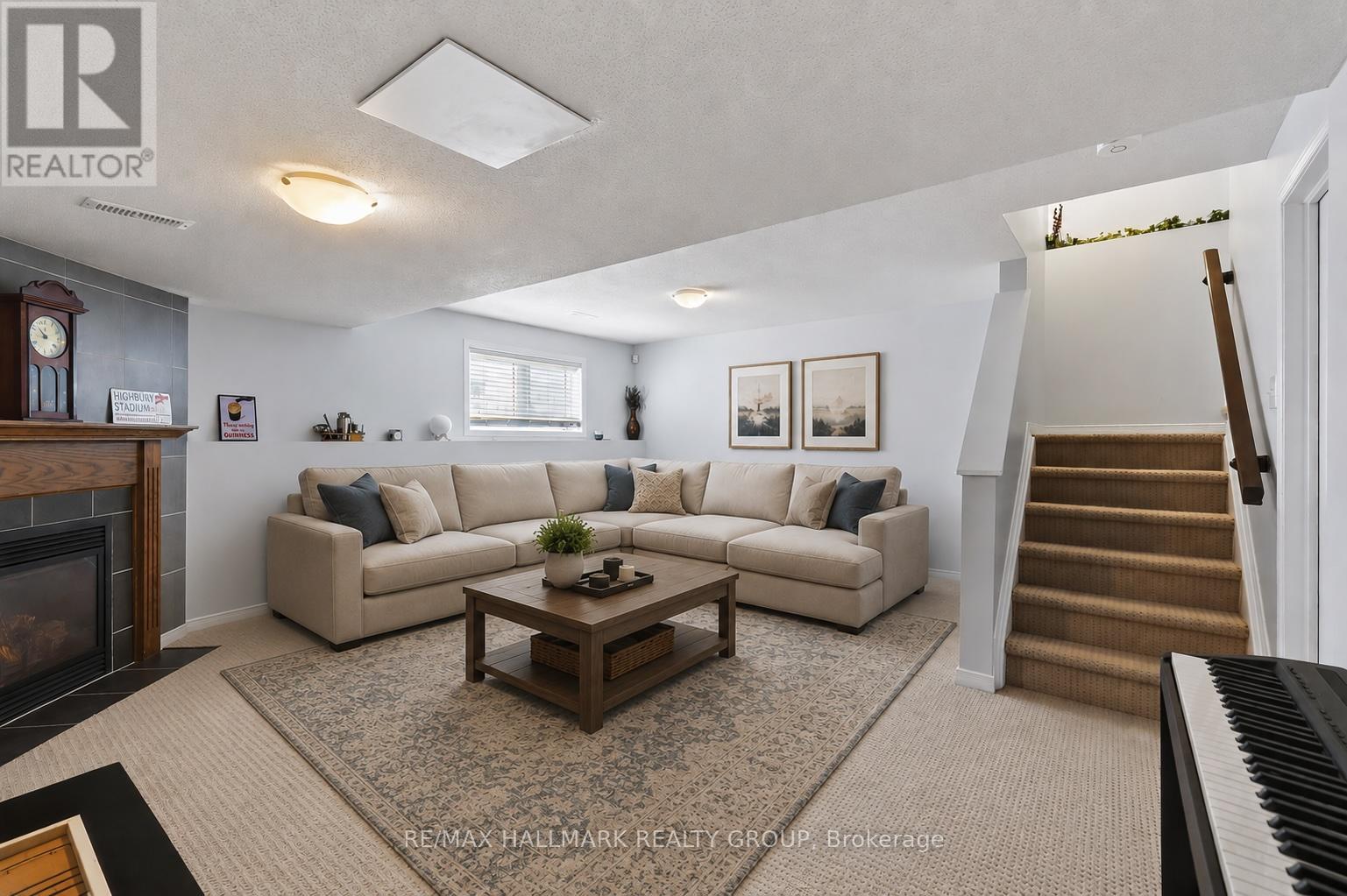 369 Rolling Meadow Crescent, Ottawa, Ontario  K1W 0A9 - Photo 38 - X13187578