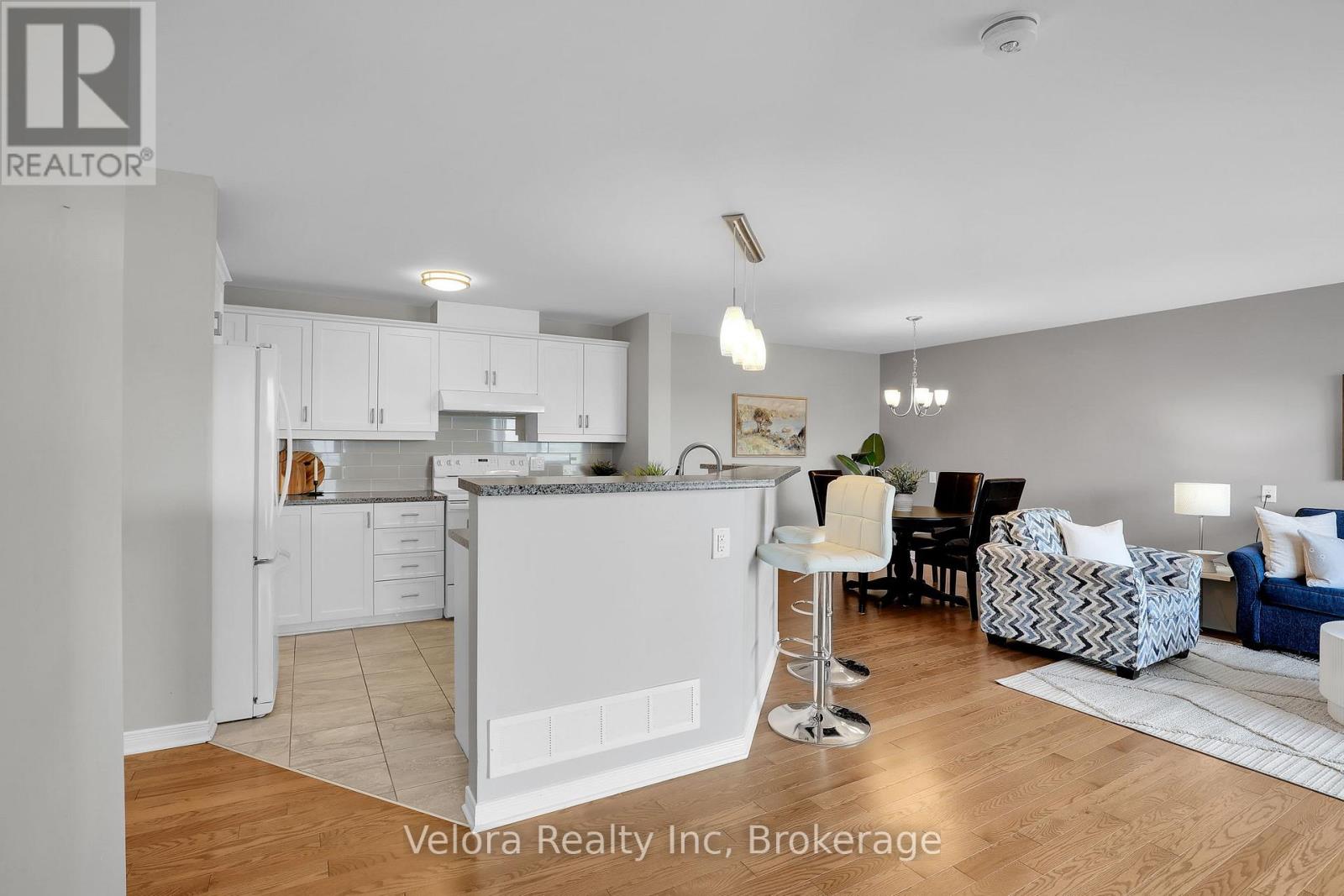 209 - 3275 St Joseph Boulevard, Ottawa, Ontario  K1E 3Y3 - Photo 4 - X13190316