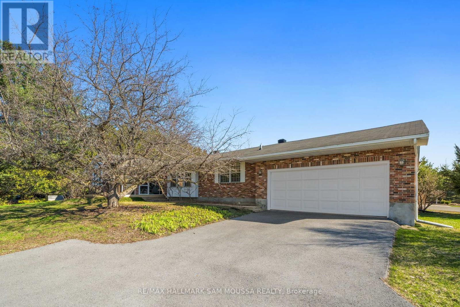 118 Juanita Avenue, Ottawa, Ontario  K0A 1L0 - Photo 3 - X13195028
