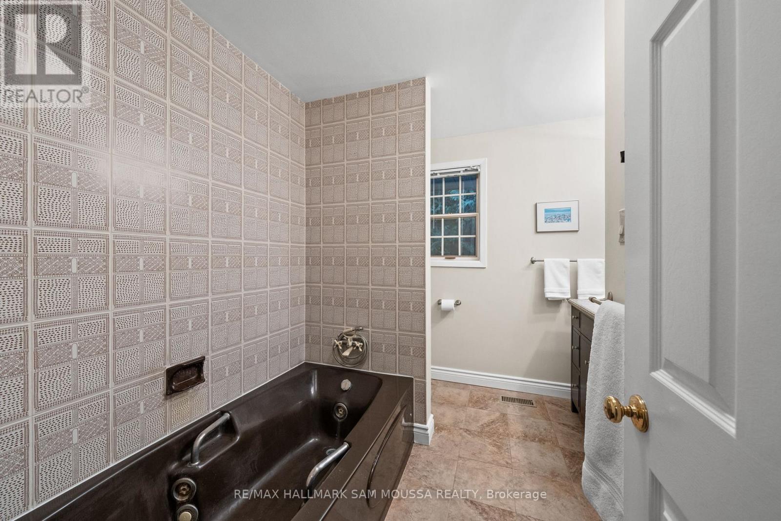 118 Juanita Avenue, Ottawa, Ontario  K0A 1L0 - Photo 31 - X13195028