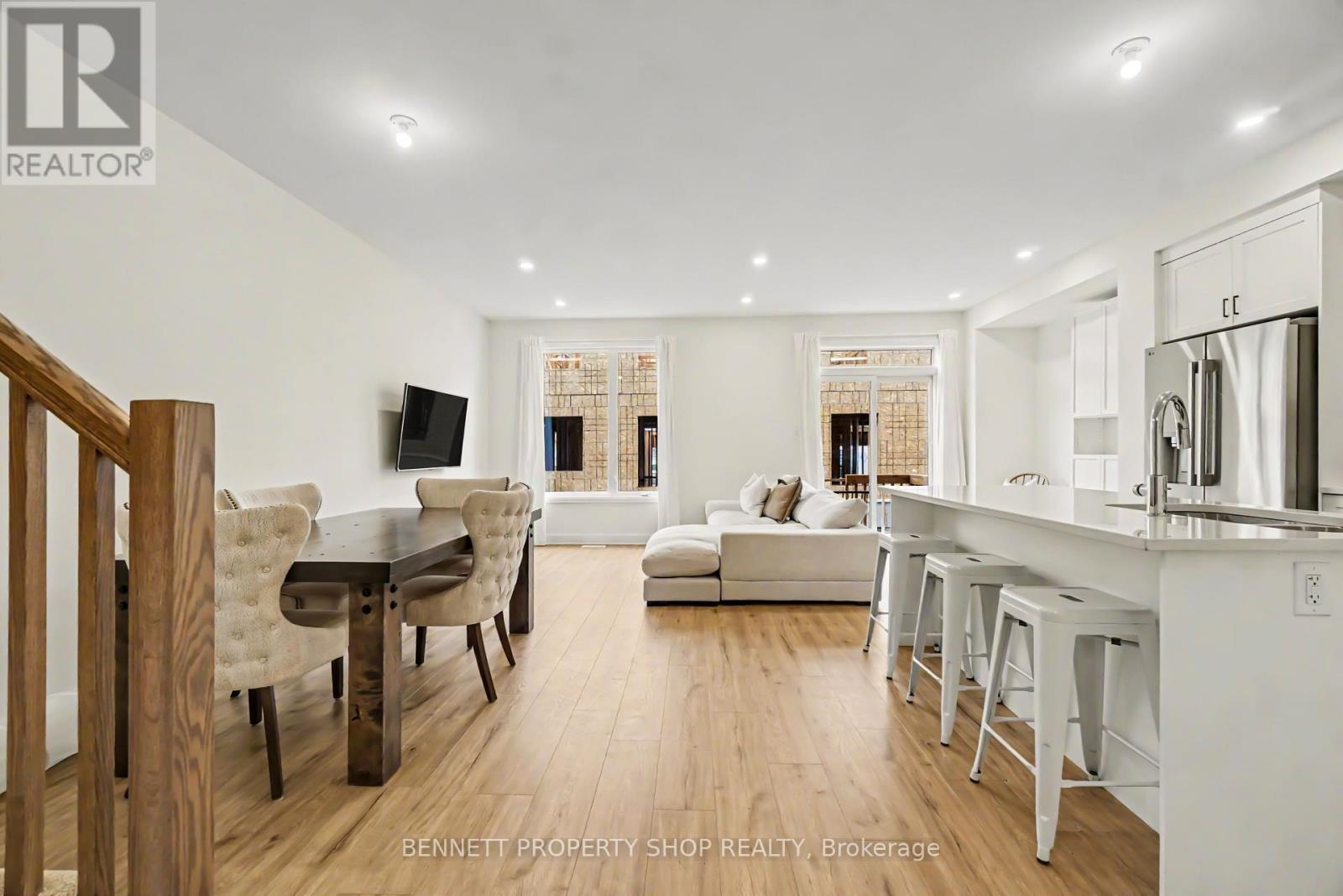 1047 Ventus Way, Ottawa, Ontario  K1W 0M5 - Photo 4 - X13195130