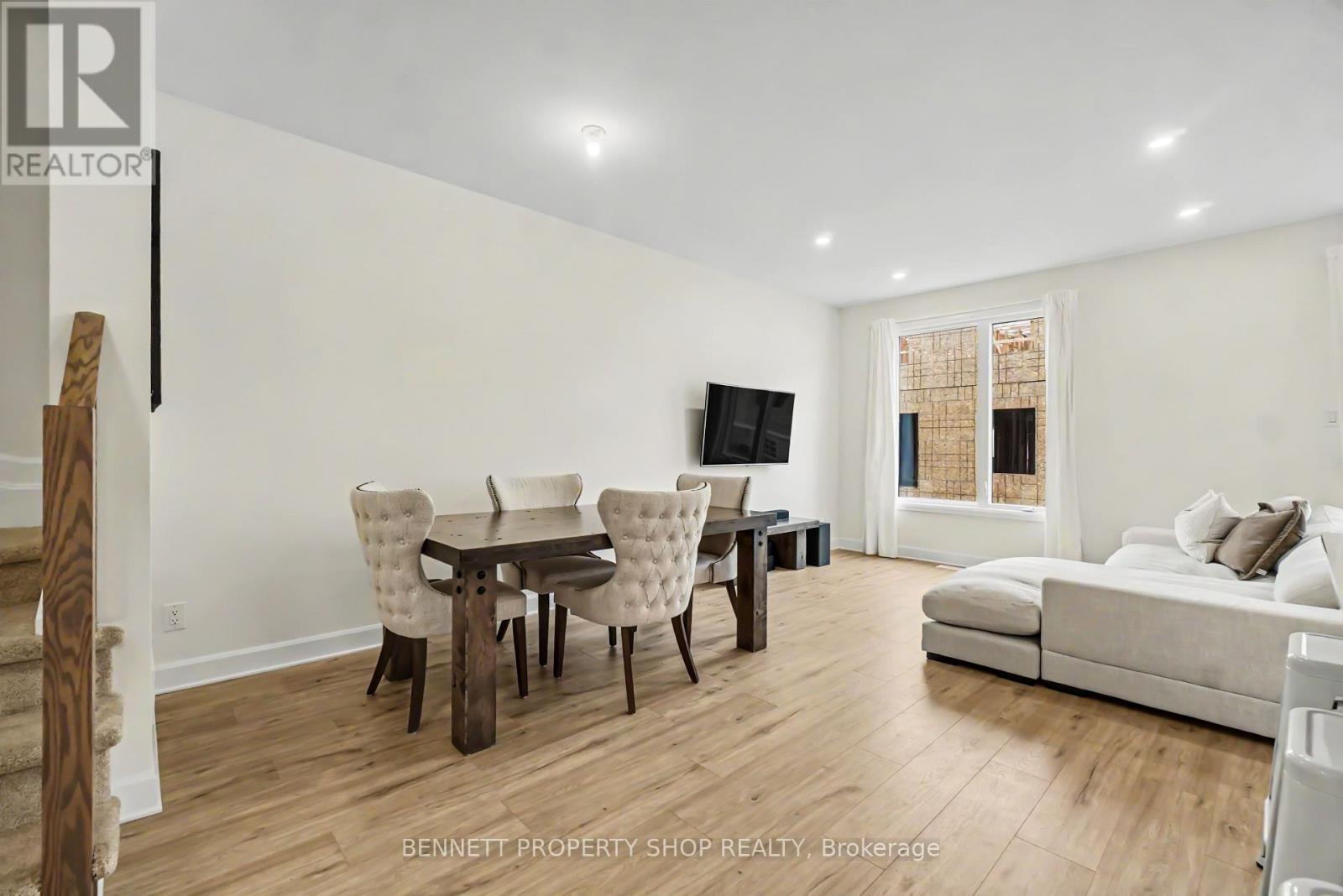 1047 Ventus Way, Ottawa, Ontario  K1W 0M5 - Photo 8 - X13195130