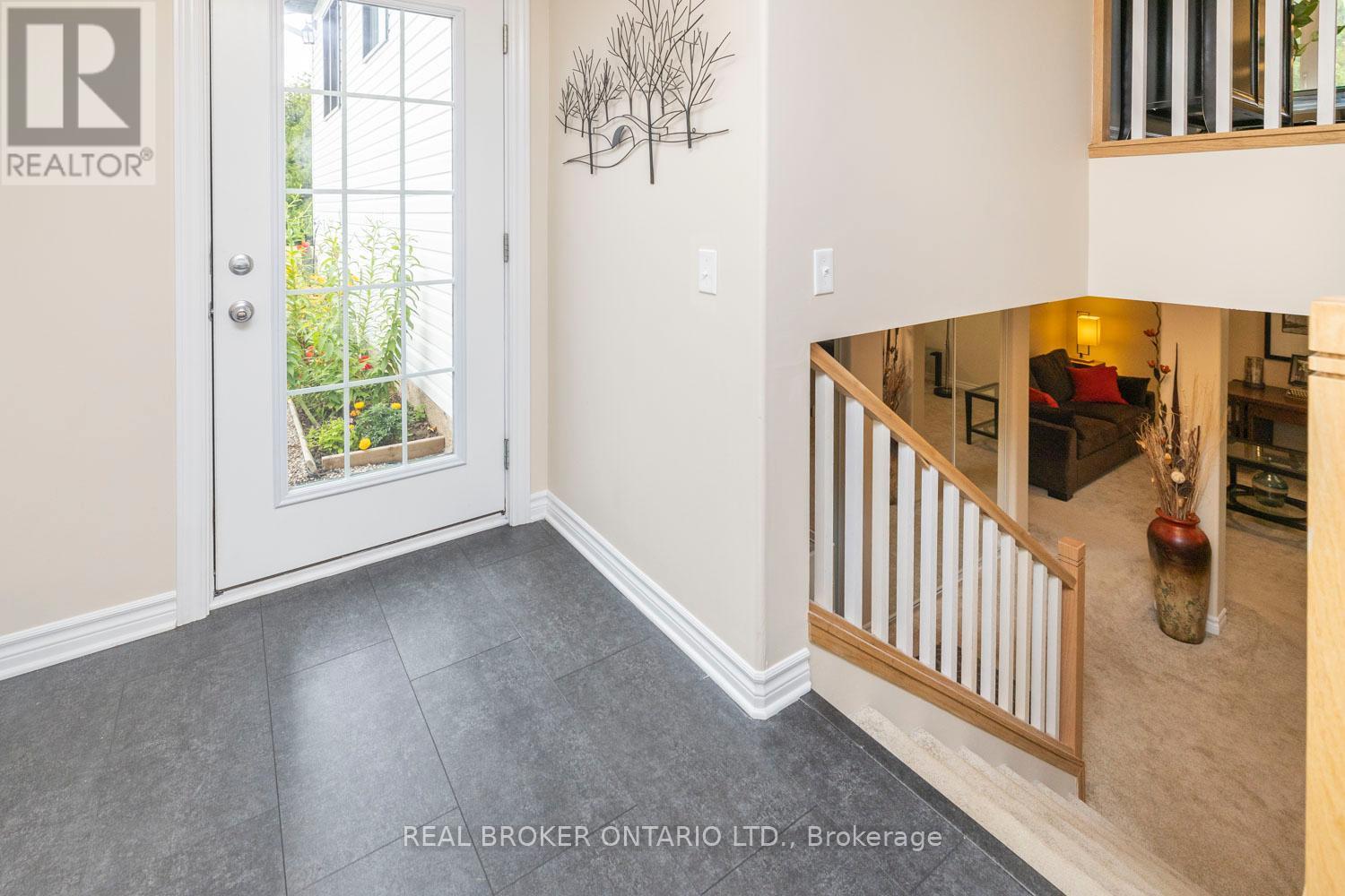 486 Code Drive, Montague, Ontario  K7A 4S6 - Photo 3 - X13195912