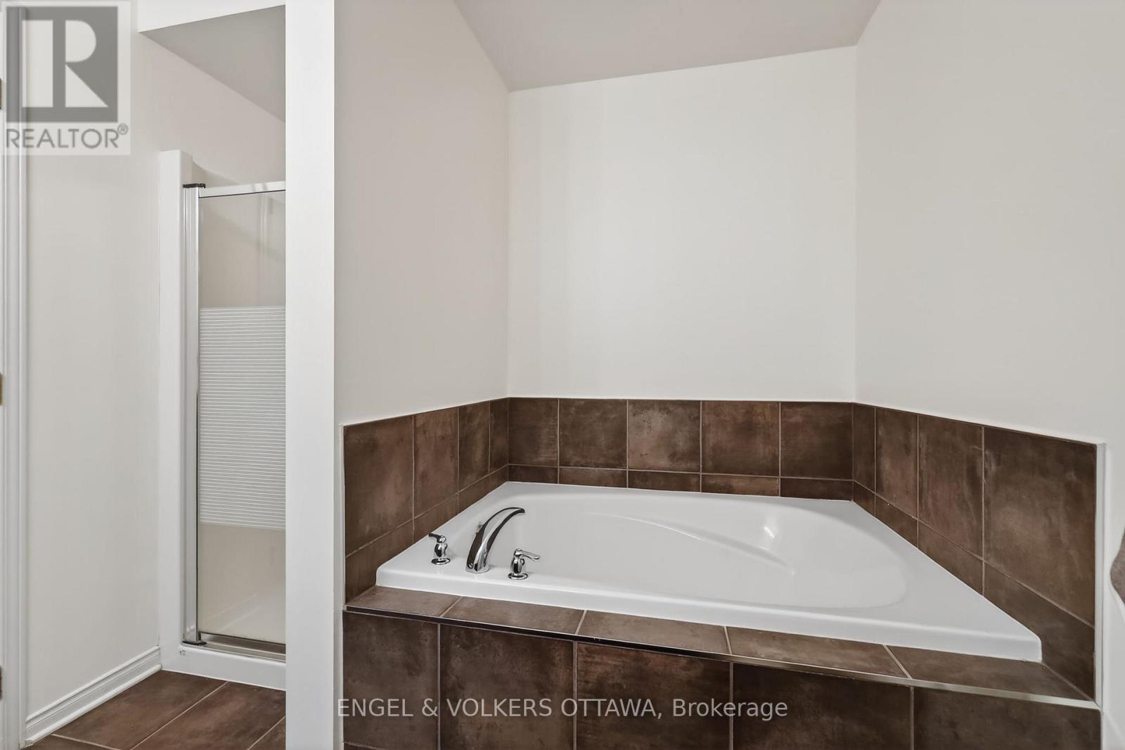 103 Goldwood Private, Ottawa, Ontario  K2J 0P4 - Photo 29 - X13198132
