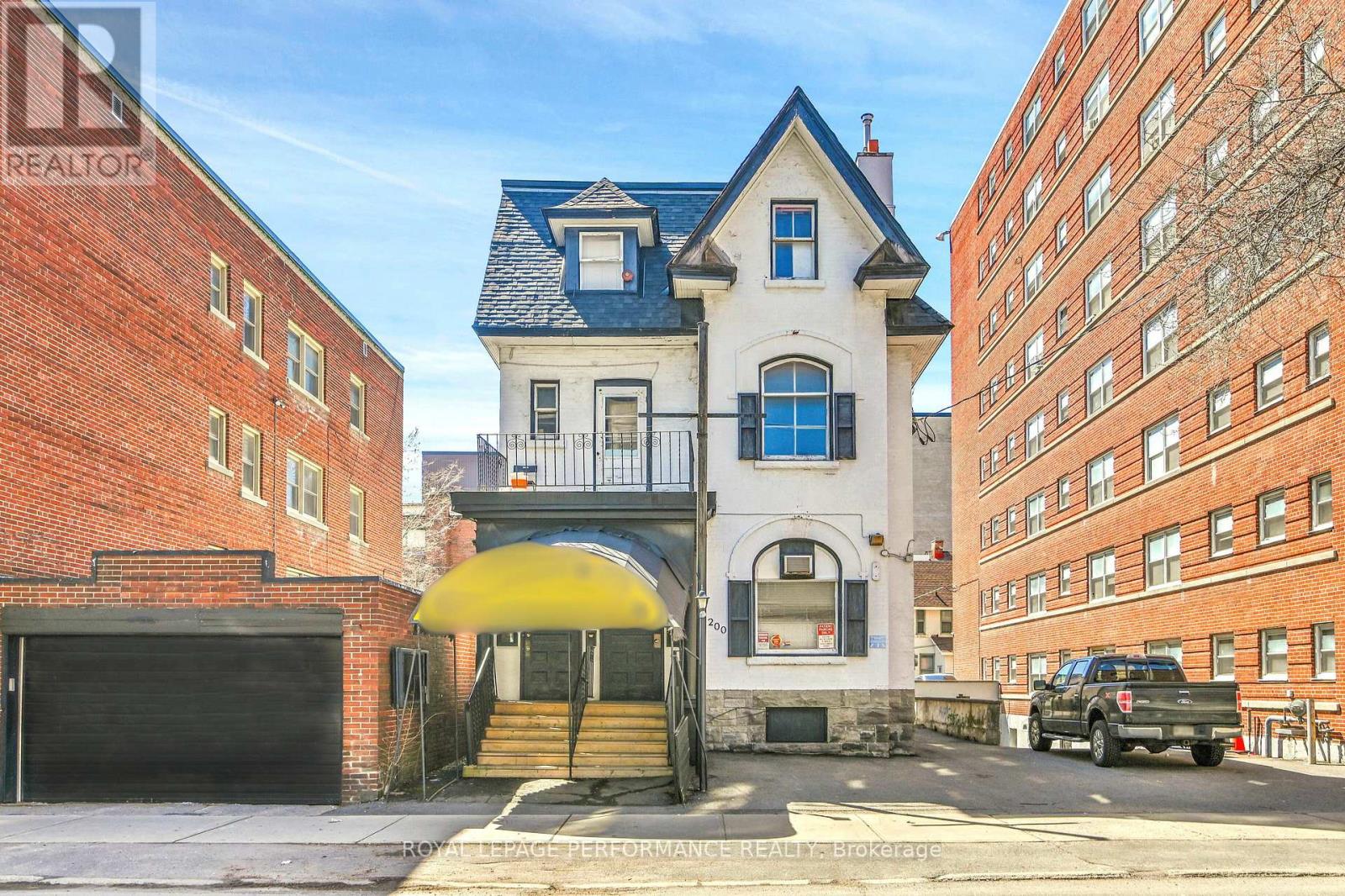 200 METCALFE STREET, Ottawa, Ontario