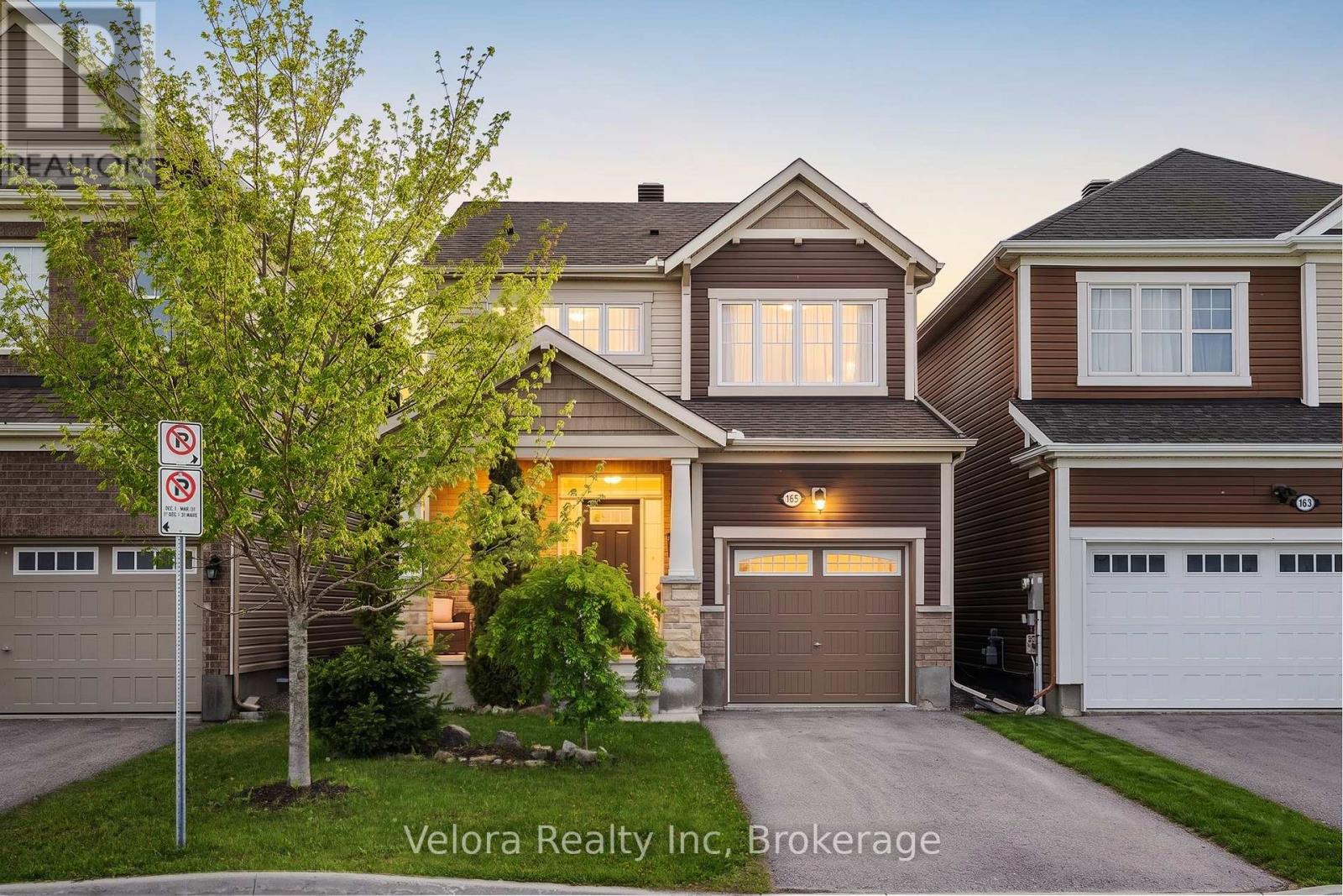 165 Santolina Street, Ottawa, Ontario  K2S 0W9 - Photo 1 - X13202104