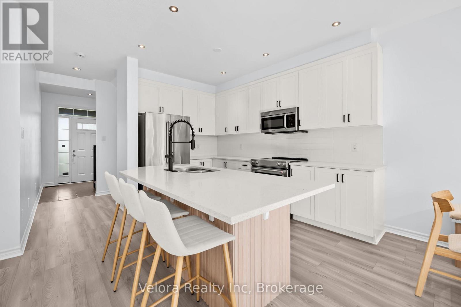 165 Santolina Street, Ottawa, Ontario  K2S 0W9 - Photo 6 - X13202104