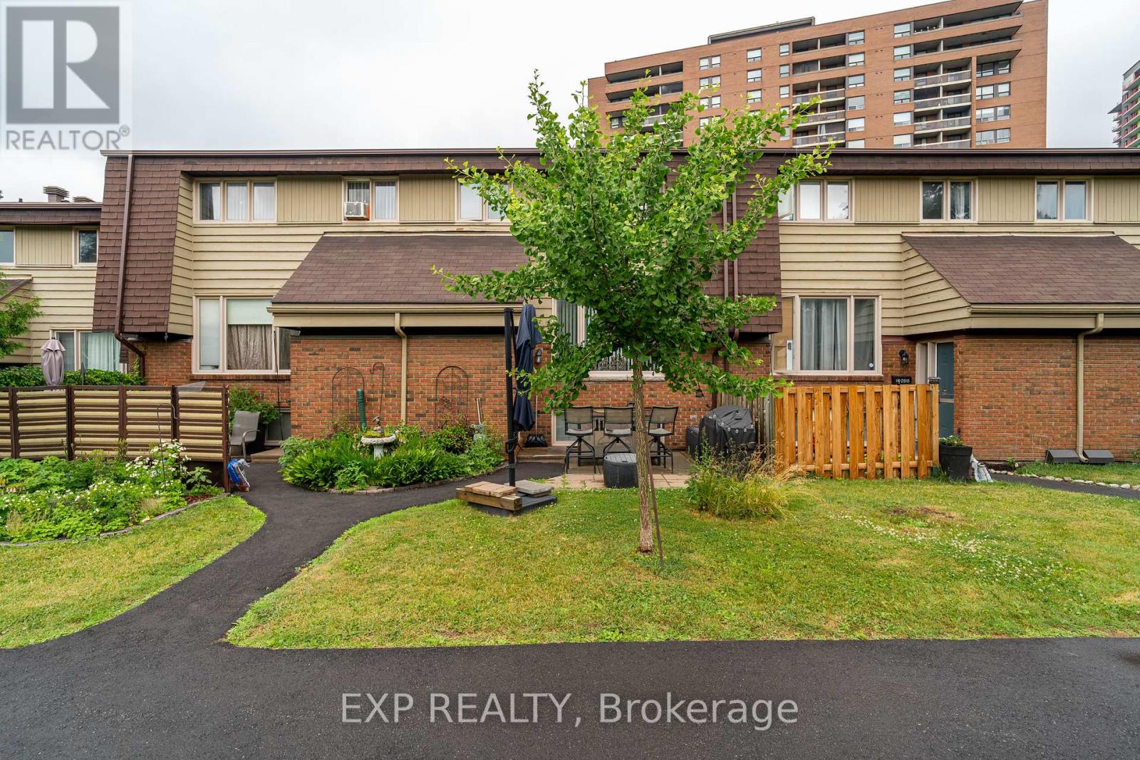 12 - 2610 DRAPER AVENUE, Ottawa, Ontario