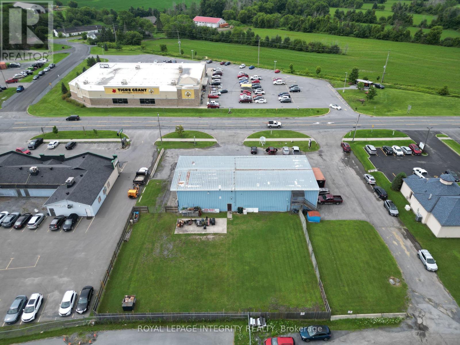 671 Notre Dame Street, Russell, Ontario  K0A 1W1 - Photo 5 - X13202692