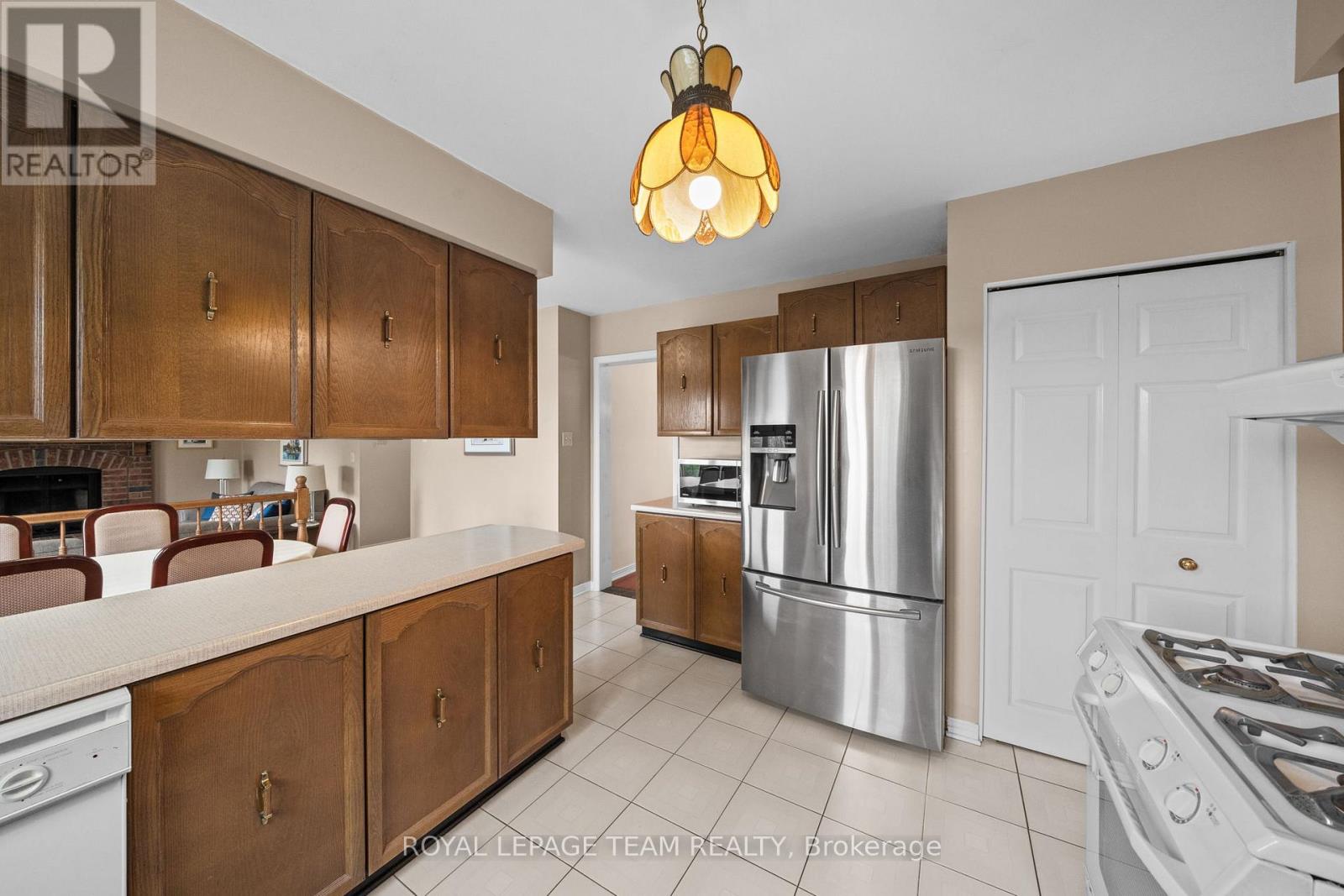 28 Parmalea Crescent, Ottawa, Ontario  K2E 7J2 - Photo 11 - X13205934