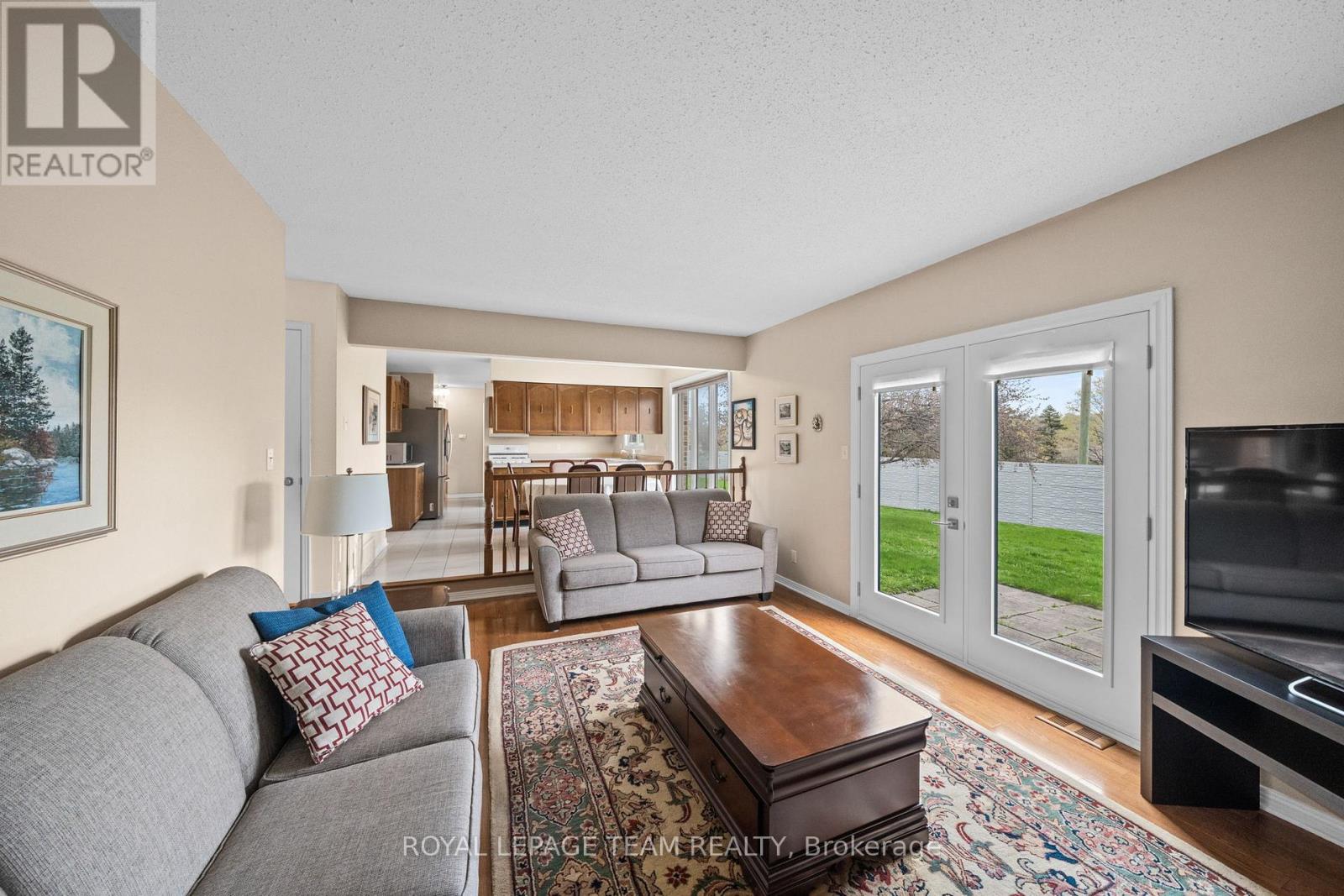 28 Parmalea Crescent, Ottawa, Ontario  K2E 7J2 - Photo 16 - X13205934
