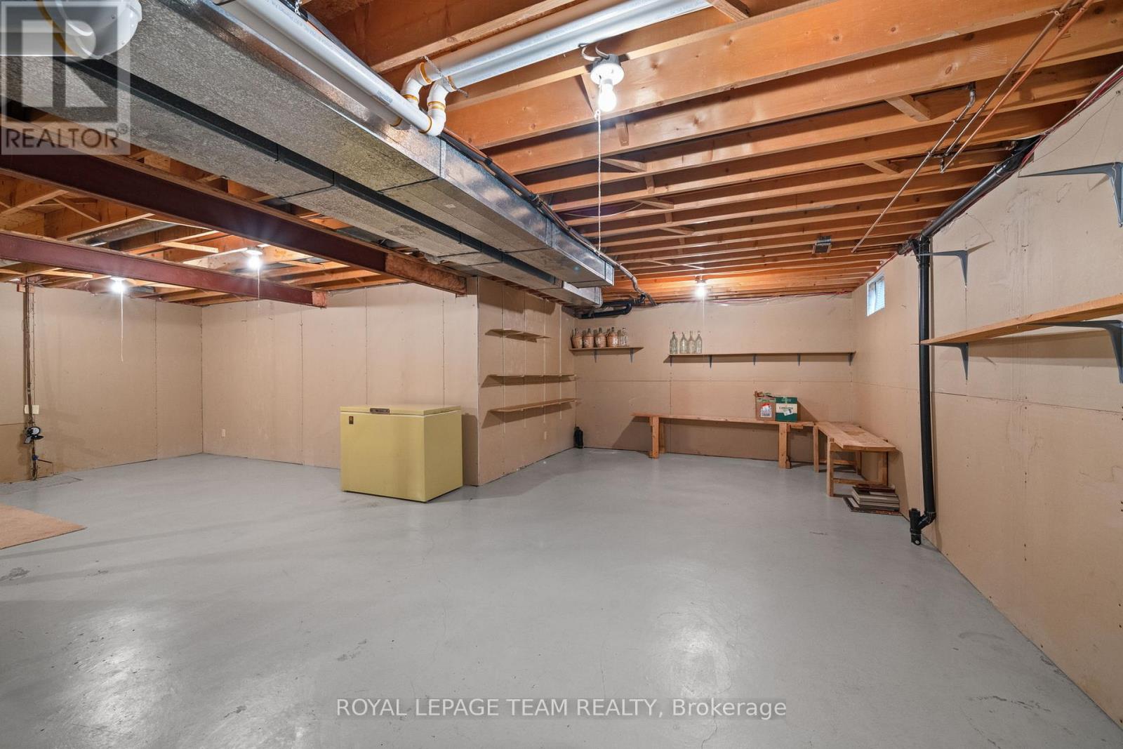 28 Parmalea Crescent, Ottawa, Ontario  K2E 7J2 - Photo 32 - X13205934