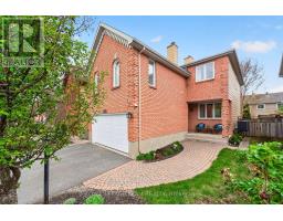27 INWOOD DRIVE, Ottawa, Ontario