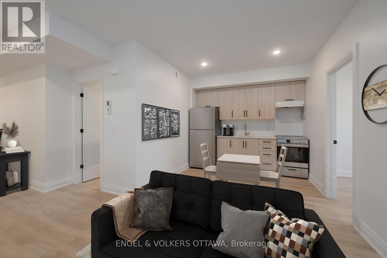 75a Granton Avenue, Ottawa, Ontario  K2G 1W9 - Photo 33 - X13206046