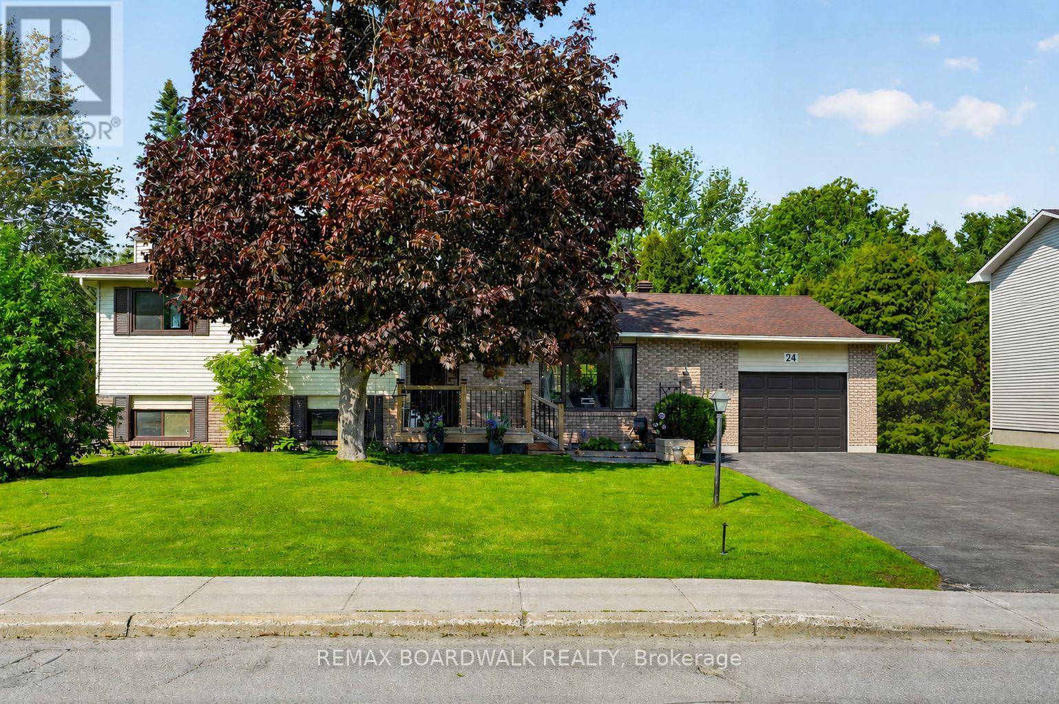 24 FORTUNE STREET, Ottawa, Ontario