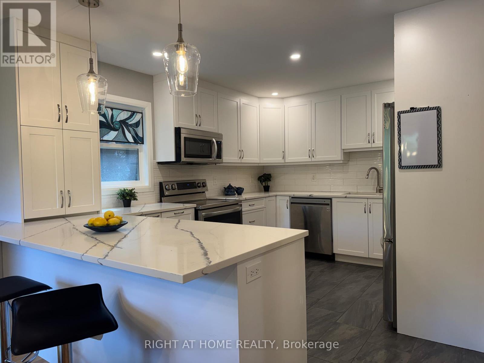 3 Pommel Crescent, Ottawa, Ontario  K2M 1A3 - Photo 8 - X13206440