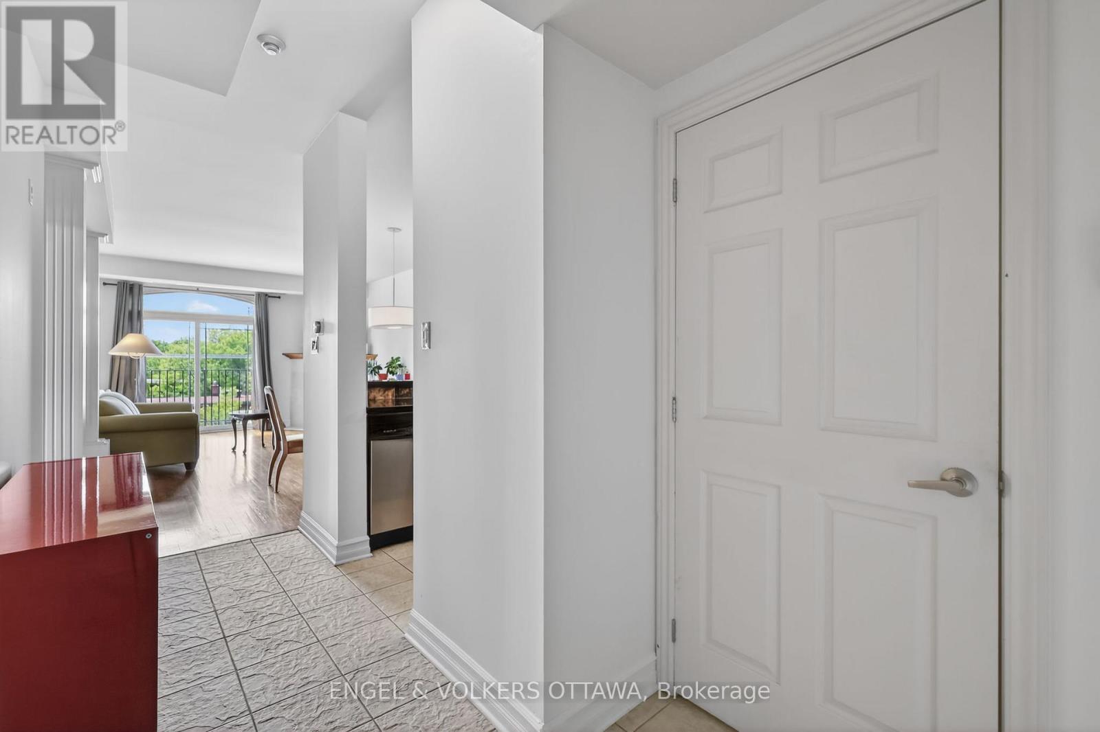 401 - 711 Churchill Avenue, Ottawa, Ontario  K1Z 7J9 - Photo 5 - X13206930