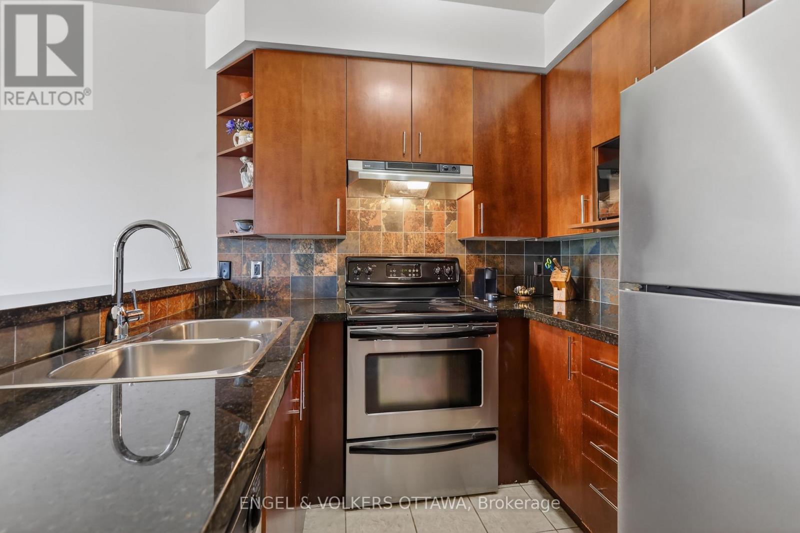 401 - 711 Churchill Avenue, Ottawa, Ontario  K1Z 7J9 - Photo 7 - X13206930