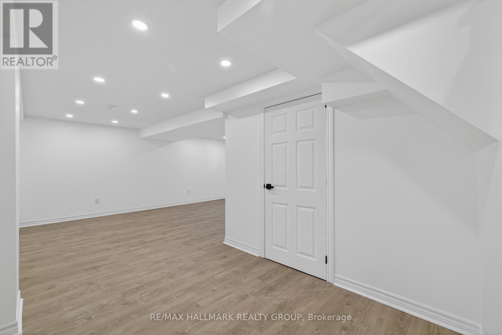 226 Old Colony Road, Ottawa, Ontario  K2L 1M7 - Photo 36 - X13206936