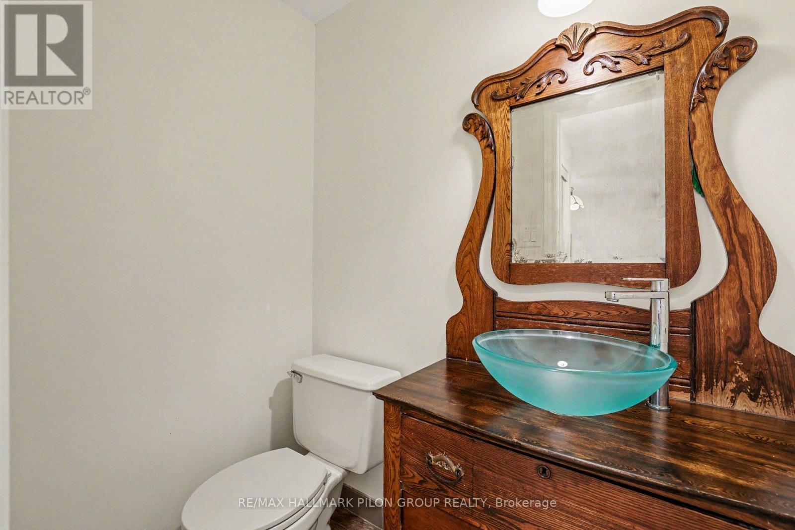 1674 Sansonnet Street, Ottawa, Ontario  K1C 5Y6 - Photo 15 - X13207140