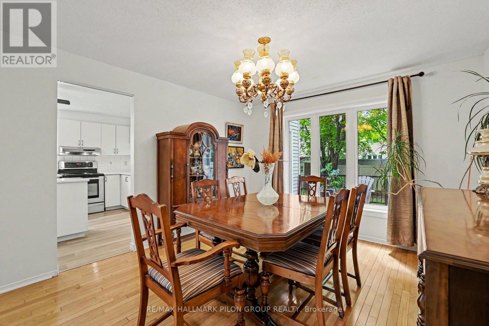 1674 Sansonnet Street, Ottawa, Ontario  K1C 5Y6 - Photo 7 - X13207140