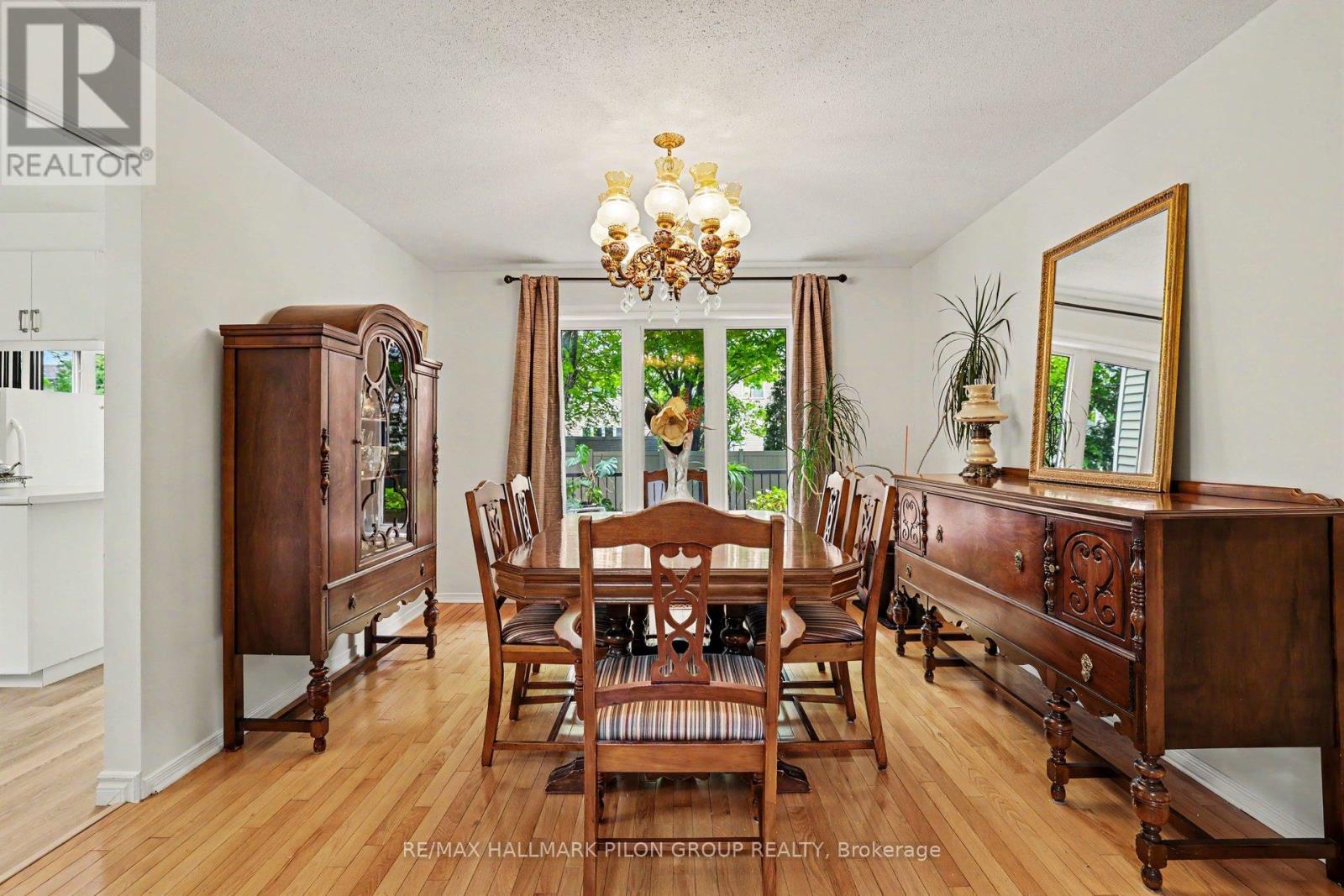 1674 Sansonnet Street, Ottawa, Ontario  K1C 5Y6 - Photo 8 - X13207140