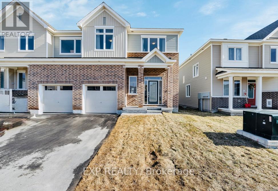 279 Falsetto Street, Ottawa, Ontario  K1W 0S4 - Photo 2 - X13207156