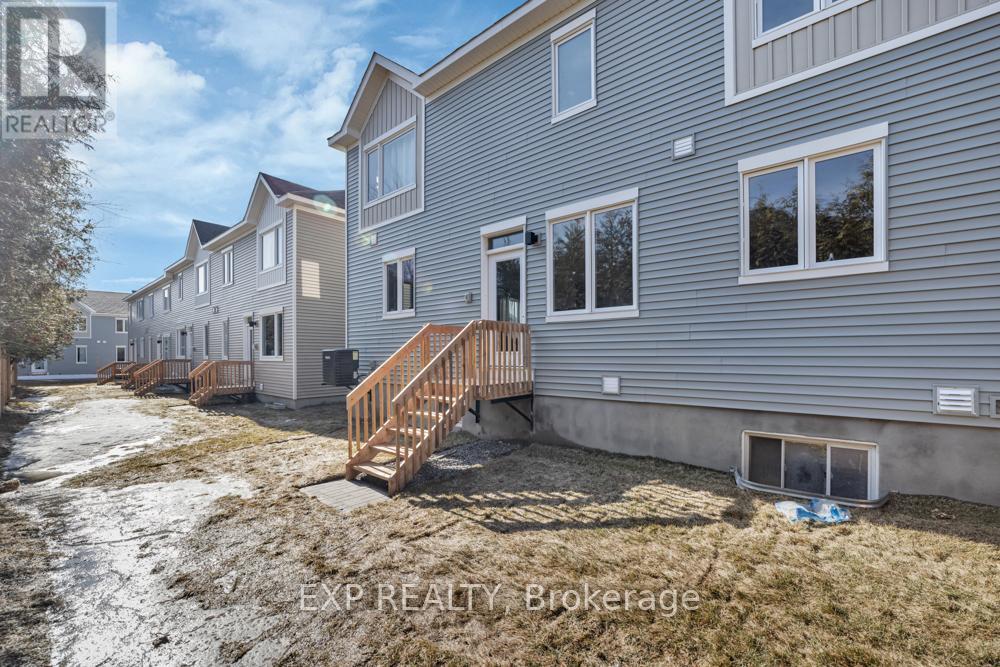 279 Falsetto Street, Ottawa, Ontario  K1W 0S4 - Photo 43 - X13207156
