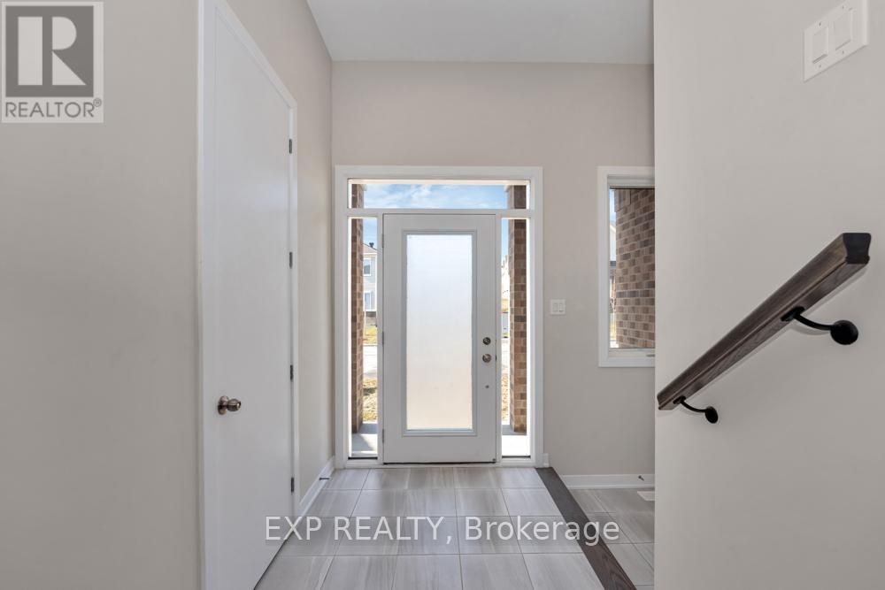279 Falsetto Street, Ottawa, Ontario  K1W 0S4 - Photo 8 - X13207156