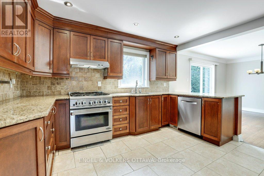 23 Biscayne Crescent, Ottawa, Ontario  K2E 5R9 - Photo 10 - X13207554