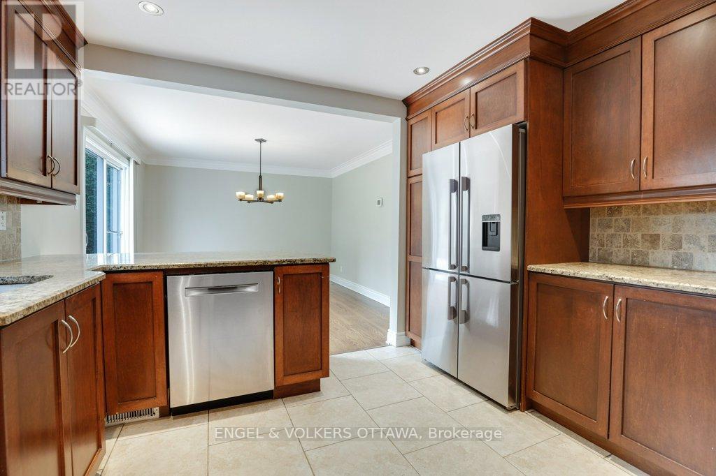 23 Biscayne Crescent, Ottawa, Ontario  K2E 5R9 - Photo 12 - X13207554