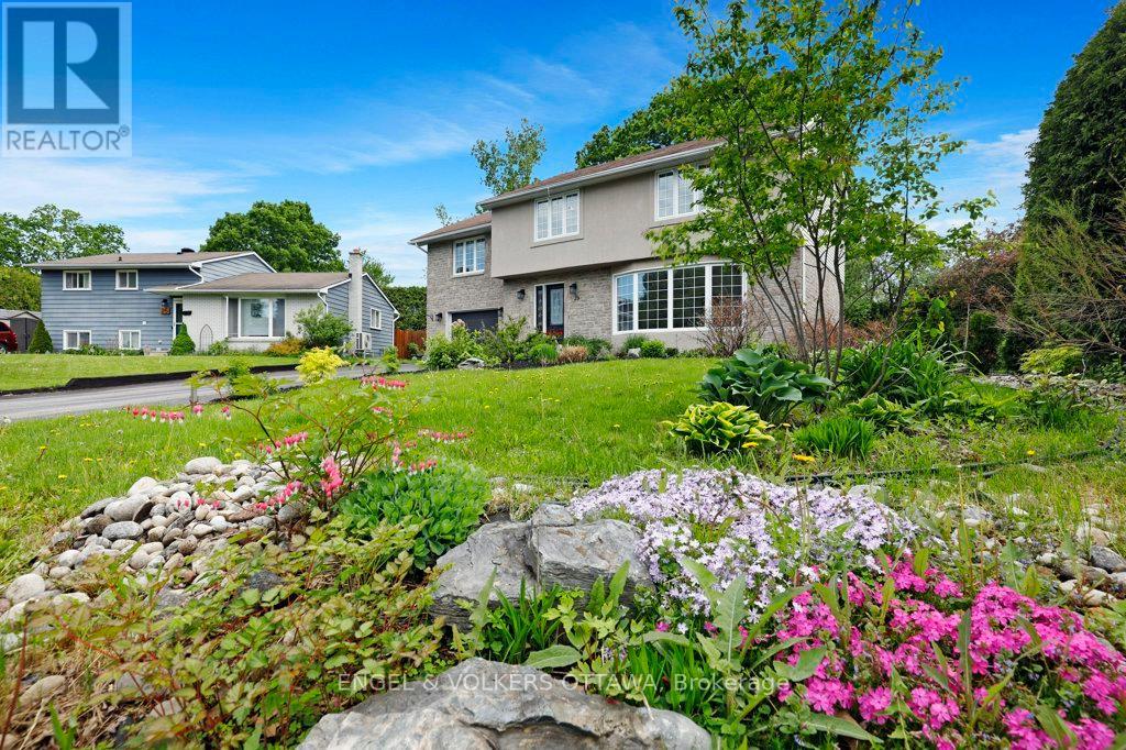 23 Biscayne Crescent, Ottawa, Ontario  K2E 5R9 - Photo 2 - X13207554