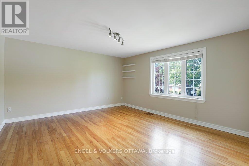 23 Biscayne Crescent, Ottawa, Ontario  K2E 5R9 - Photo 23 - X13207554
