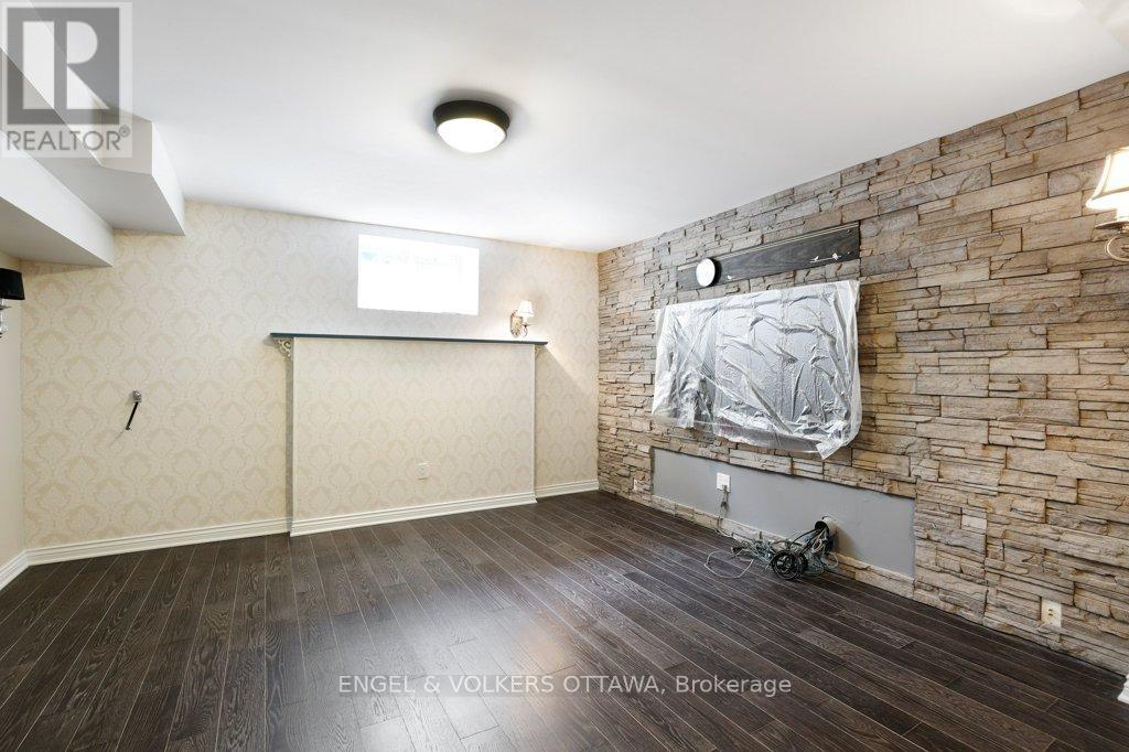 23 Biscayne Crescent, Ottawa, Ontario  K2E 5R9 - Photo 31 - X13207554