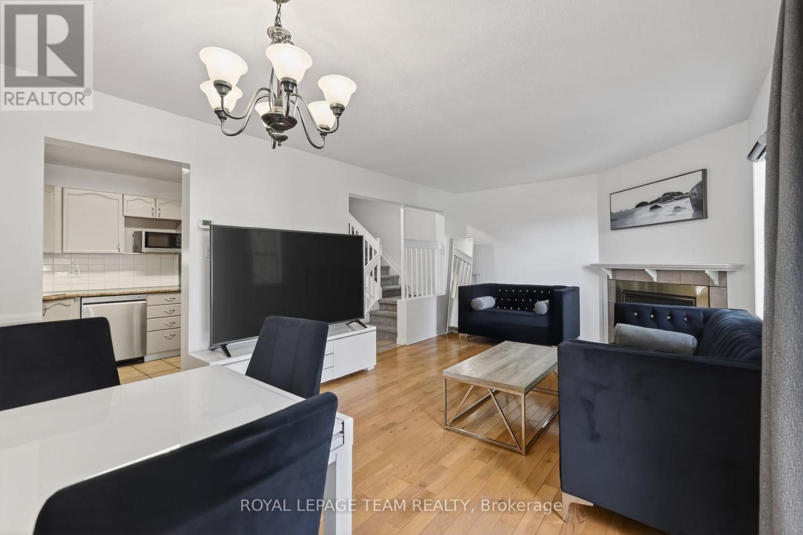 4 Mill Hill Road, Ottawa, Ontario  K2H 9N4 - Photo 10 - X13207666
