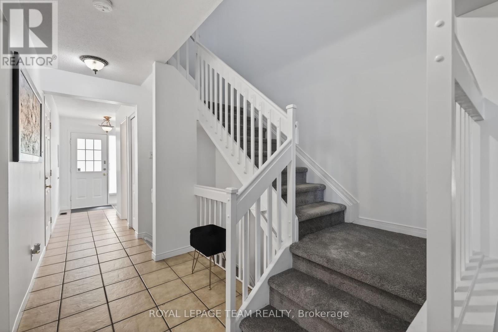 4 Mill Hill Road, Ottawa, Ontario  K2H 9N4 - Photo 14 - X13207666