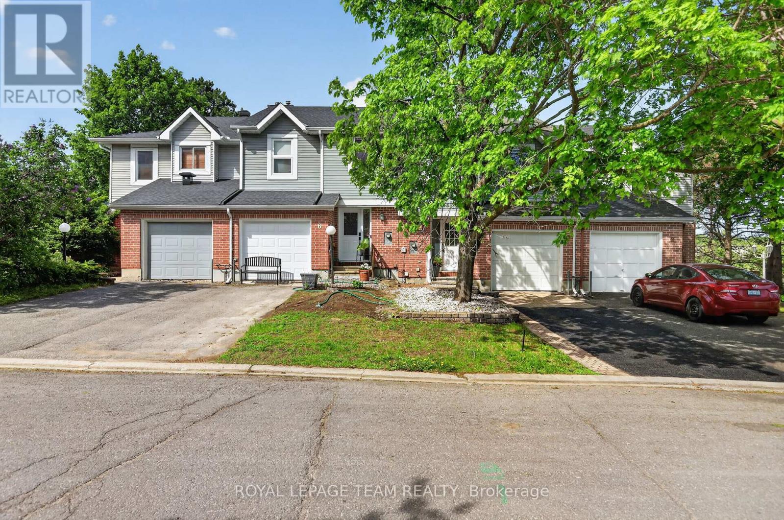 4 Mill Hill Road, Ottawa, Ontario  K2H 9N4 - Photo 2 - X13207666