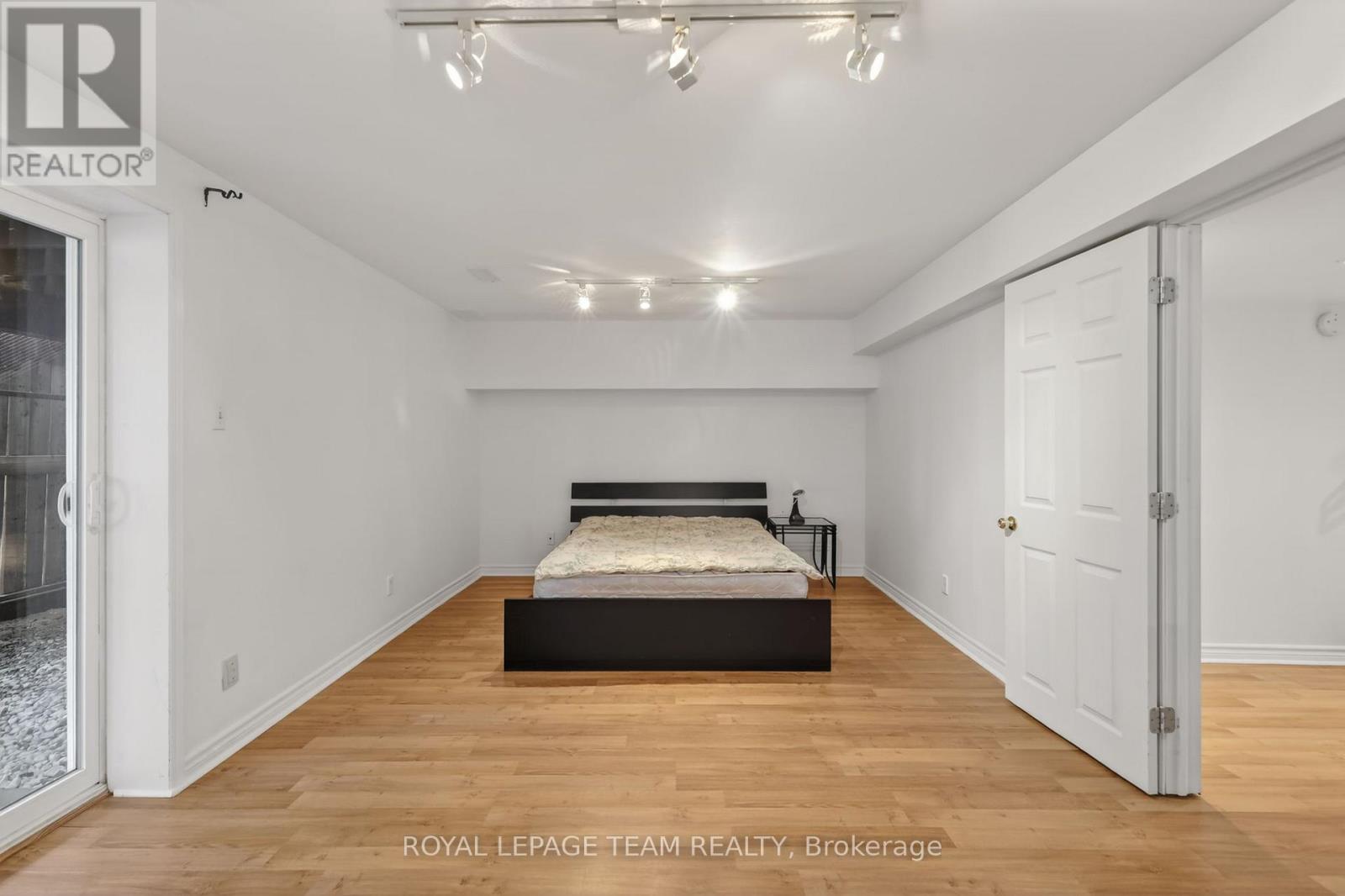 4 Mill Hill Road, Ottawa, Ontario  K2H 9N4 - Photo 23 - X13207666