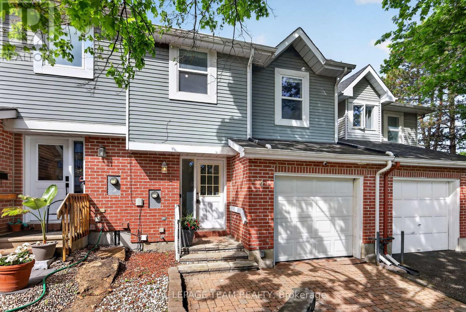 4 Mill Hill Road, Ottawa, Ontario  K2H 9N4 - Photo 3 - X13207666