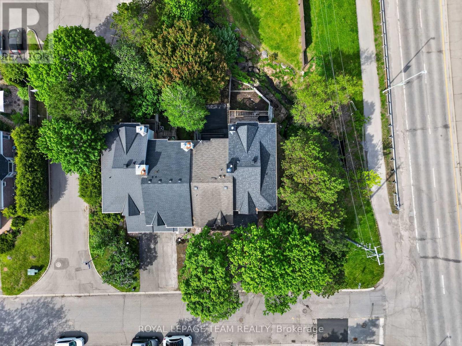 4 Mill Hill Road, Ottawa, Ontario  K2H 9N4 - Photo 35 - X13207666