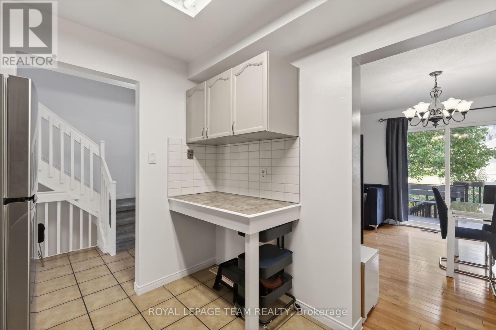 4 Mill Hill Road, Ottawa, Ontario  K2H 9N4 - Photo 9 - X13207666