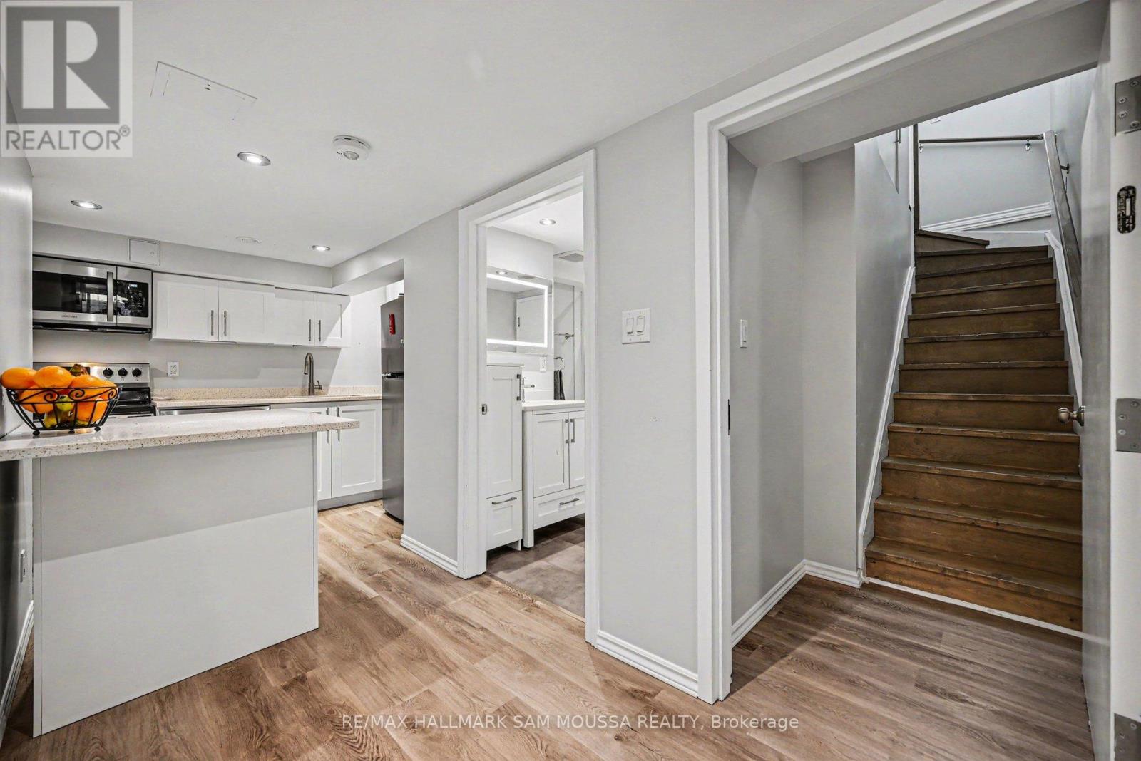 Unit 2 - 1407 Baintree Place, Ottawa, Ontario  K1B 5H5 - Photo 2 - X13207940