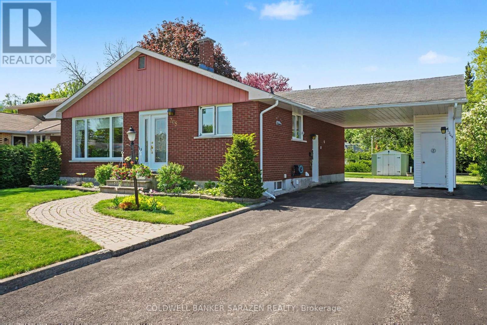 205 Airth Boulevard W, Renfrew, Ontario  K7V 2J7 - Photo 2 - X13208392