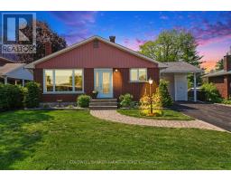 205 AIRTH BOULEVARD W, Renfrew, Ontario