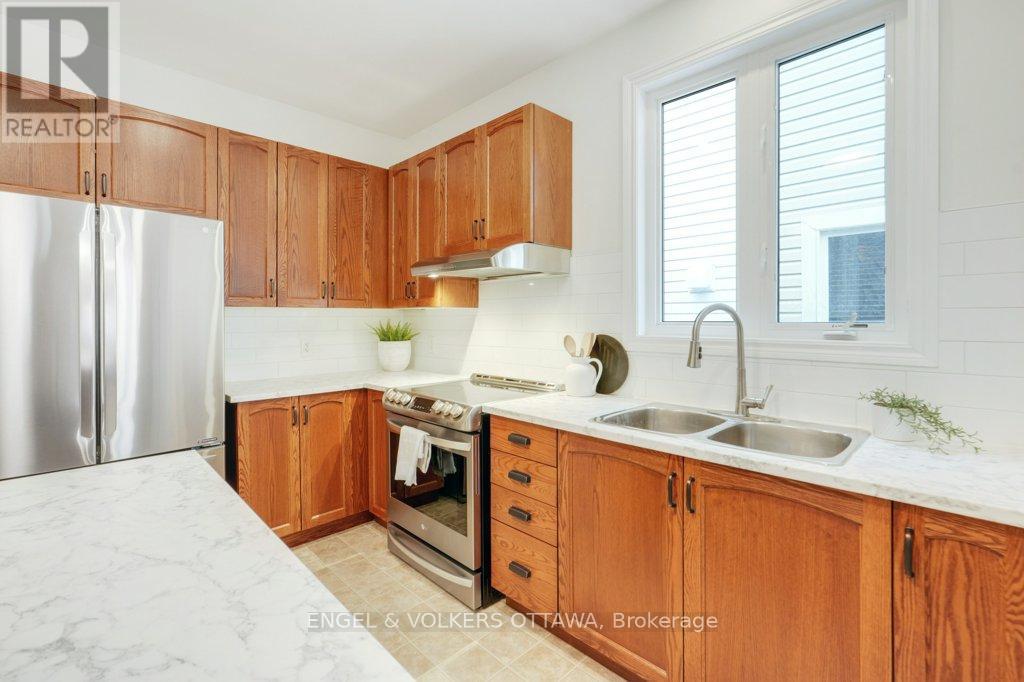 2531 Stone Cove Crescent, Ottawa, Ontario  K2J 0T2 - Photo 7 - X13208426