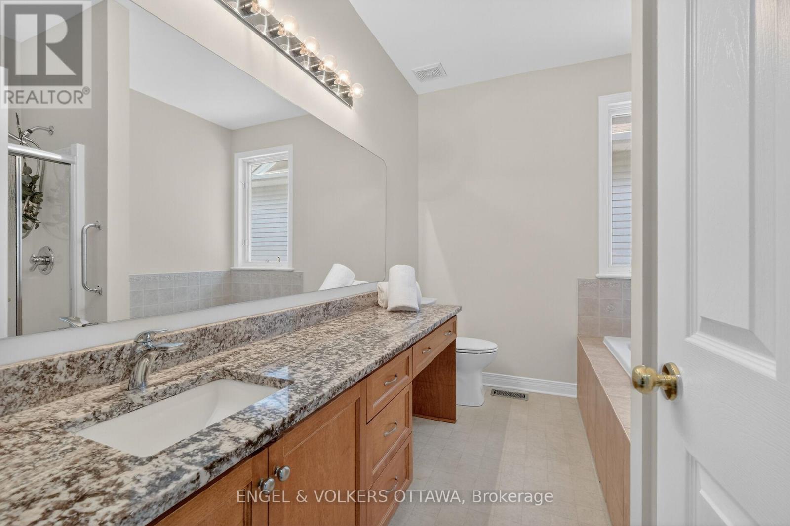 844 Swallowtail Crescent, Ottawa, Ontario  K4A 4M5 - Photo 17 - X13208504