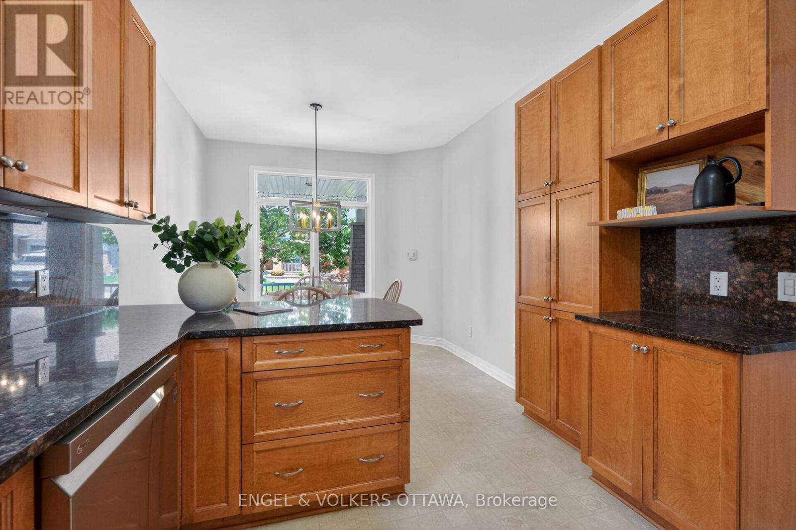 844 Swallowtail Crescent, Ottawa, Ontario  K4A 4M5 - Photo 6 - X13208504