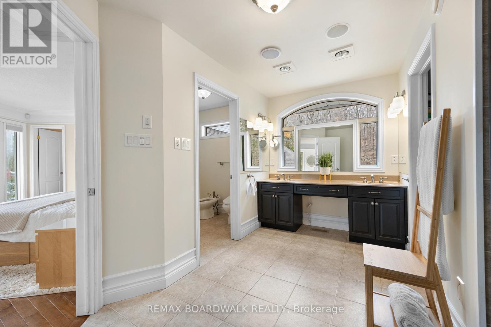 101 Arthur Road, Tay Valley, Ontario  K0H 2B0 - Photo 21 - X13208696