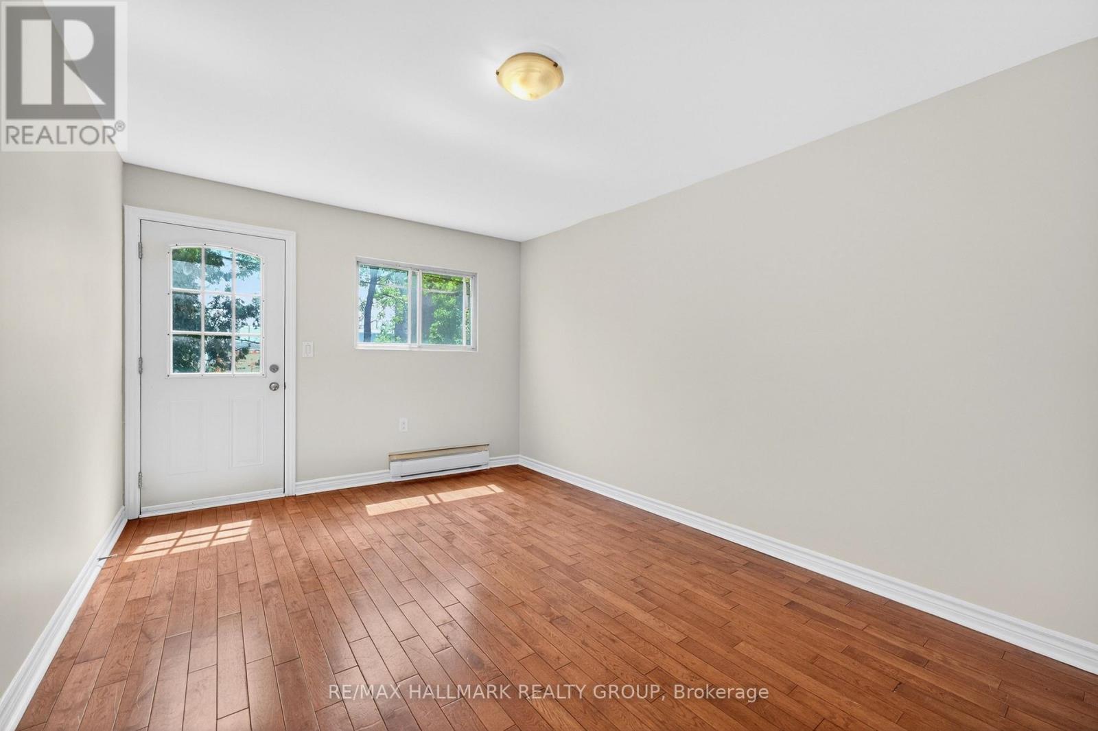 212 Arlington Avenue, Ottawa, Ontario  K1R 5S9 - Photo 18 - X13208786
