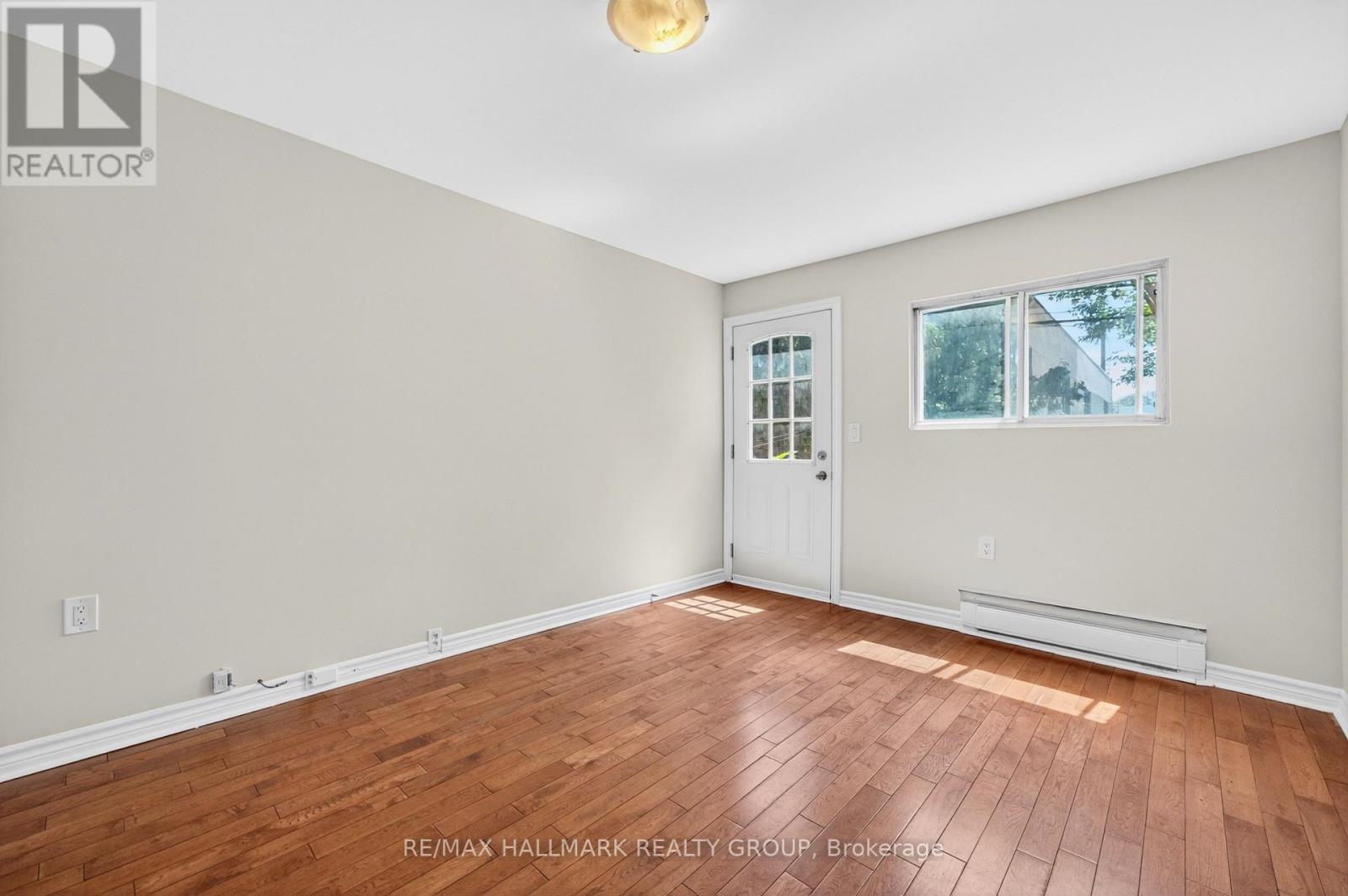 212 Arlington Avenue, Ottawa, Ontario  K1R 5S9 - Photo 19 - X13208786